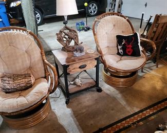 Drum chairs and table