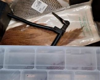 Tie your own flies !  with everything included