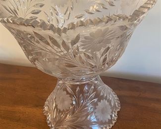 Cut glass bowl