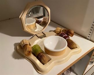 Celluloid shaving set