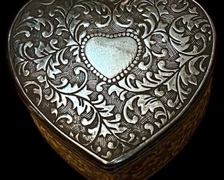 Trinket Heart Box