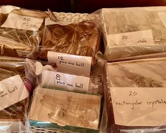 Hundreds of lamp crystals