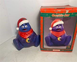 Grimace Cookie Jar (small chip)