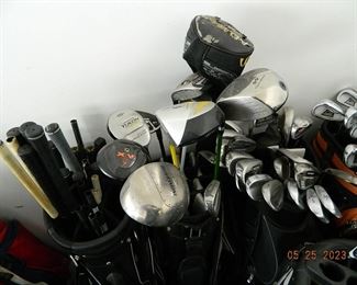 sets of golf clubs