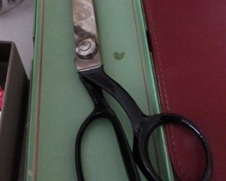 Weiss pinking shears