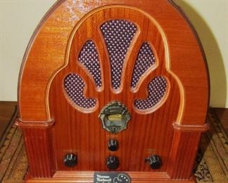 Norman Rockwell reproduction radio