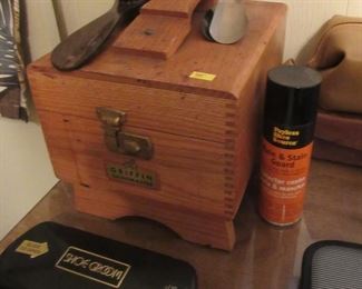 Shoe shine box - very cool!