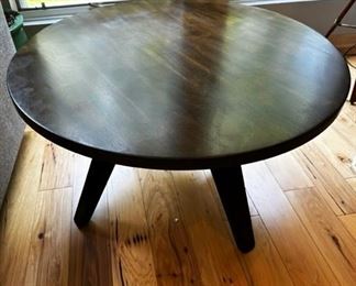 Round coffee table