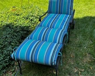 Chaise lounge