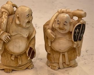Pair of Antique Asian Figurines. Photo 1 of 3.