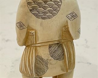 Antique Asian Figurine. Photo 2 of 3.