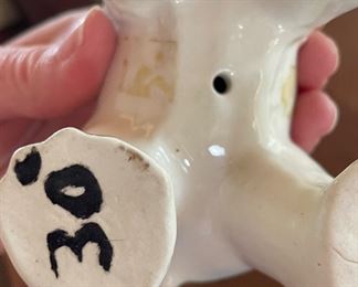 Vintage Polar Bear Figurines - Mom and 2 Cubs. Photo 2 of 2.