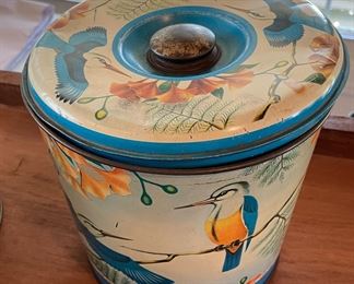 Vintage Metal South African Biscuit Tin with Lid - 3 Available. Photos 5 of 7.