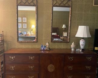 Henredon dresser & mirrors