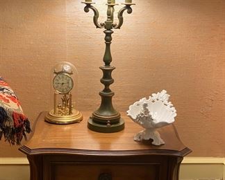 Century Furniture end table & Stiffel lamp