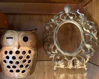 Antique brass frame - owl lantern