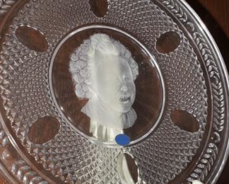 Paradsasvar frosted portrait platter