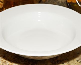 Williams Sonoma serving bowl