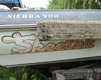Skeeter Sierra 900 Fishing Boat