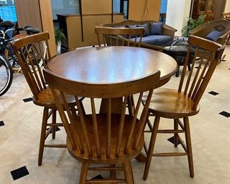 High Top Table/4 swivel chairs 