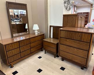 Mid Century Bedroom set!  Sold as a set.  Dresser/mirror, nightstand, headboard, chest