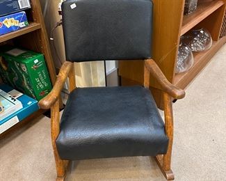 ADORABLE  vintage child rocker!