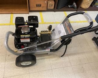 Work Pro 3200 psi Power Washer (Honda) powered  -this is new out of the box.