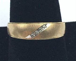 10K Yellow Gold Diamond Band Ring
