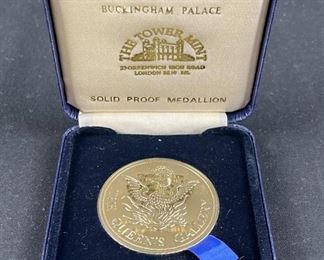 Bronze Buckingham Palace Solid Proof Medallion