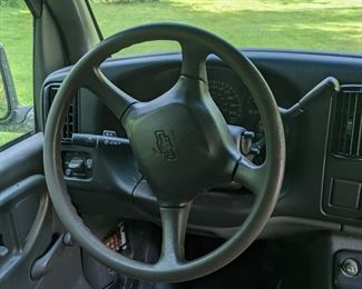 2002 Chevy Van 