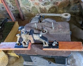 Wood Shaper Working Condition