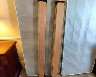 TWO BOX SPRING BASES FOR QUEEN WITH SLATES.....GREAT FOR MIDDLE SUPPORT $75