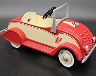 1934 Chrysler Air Flow, Garton Pedal Car Model
Issue in 1998, Luxury Edition from Hallmark Kiddie Car Classics in Original Box
Numbered, Limited Edition w/ COA
This is a Scaled Down Model