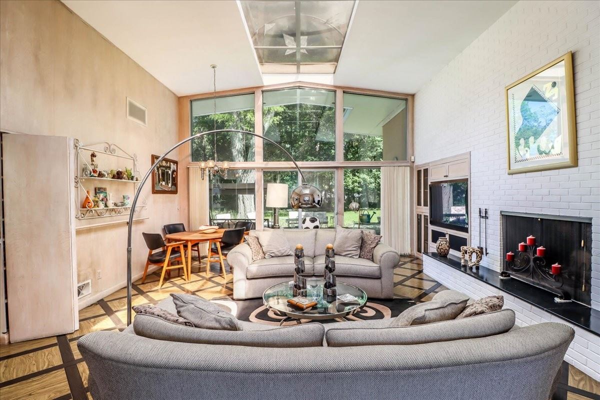 BUCKINGHAM ESTATE SALE Fairfield, CT starts on 6/2/2023