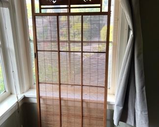Wooden Privacy Screen