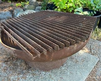 Fire Pit with Grate