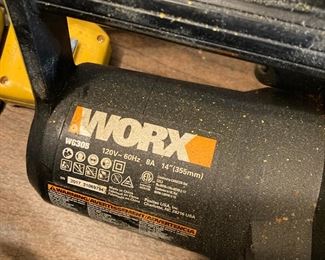 Worx Electric Chainsaw -  W6305