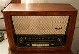 C/1960 German AM/FM Telefunken TT radio, Opus model, works