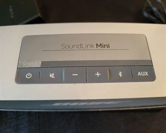 Bose sounding mini