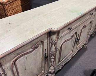 Buffet Judith Norman Designer