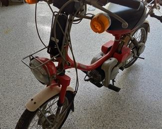 Yamaha moped 
