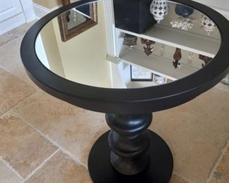 Small mirror top table 