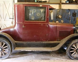 1922 overlander coupe 