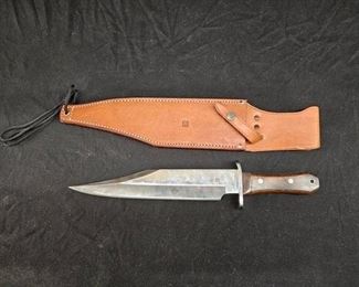 https://www.auctionninja.com/hewitt-estates-and-antiques/product/al-mar-seki-japan-bowie-knife-amazing-condition--1900.html