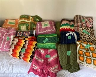 Bdrm2 Crafters: handmade knit/crochet assorted Afghans 