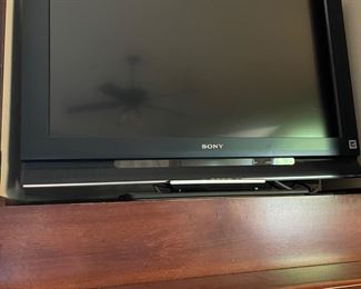 Sony TV 32” (over fireplace)