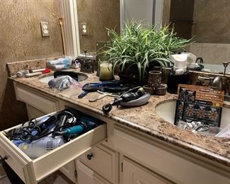 Small personal appliances 