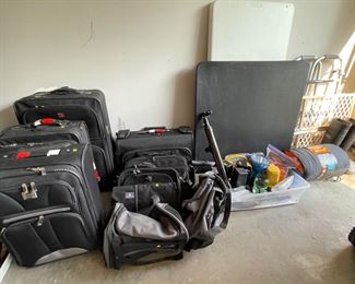 Luggage / Card (2) & (2) New 4ft Resin Tables