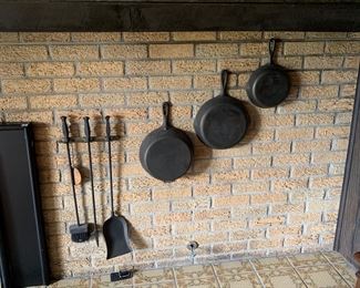 Cast iron frying pans 