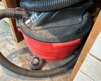 SHOP VAC